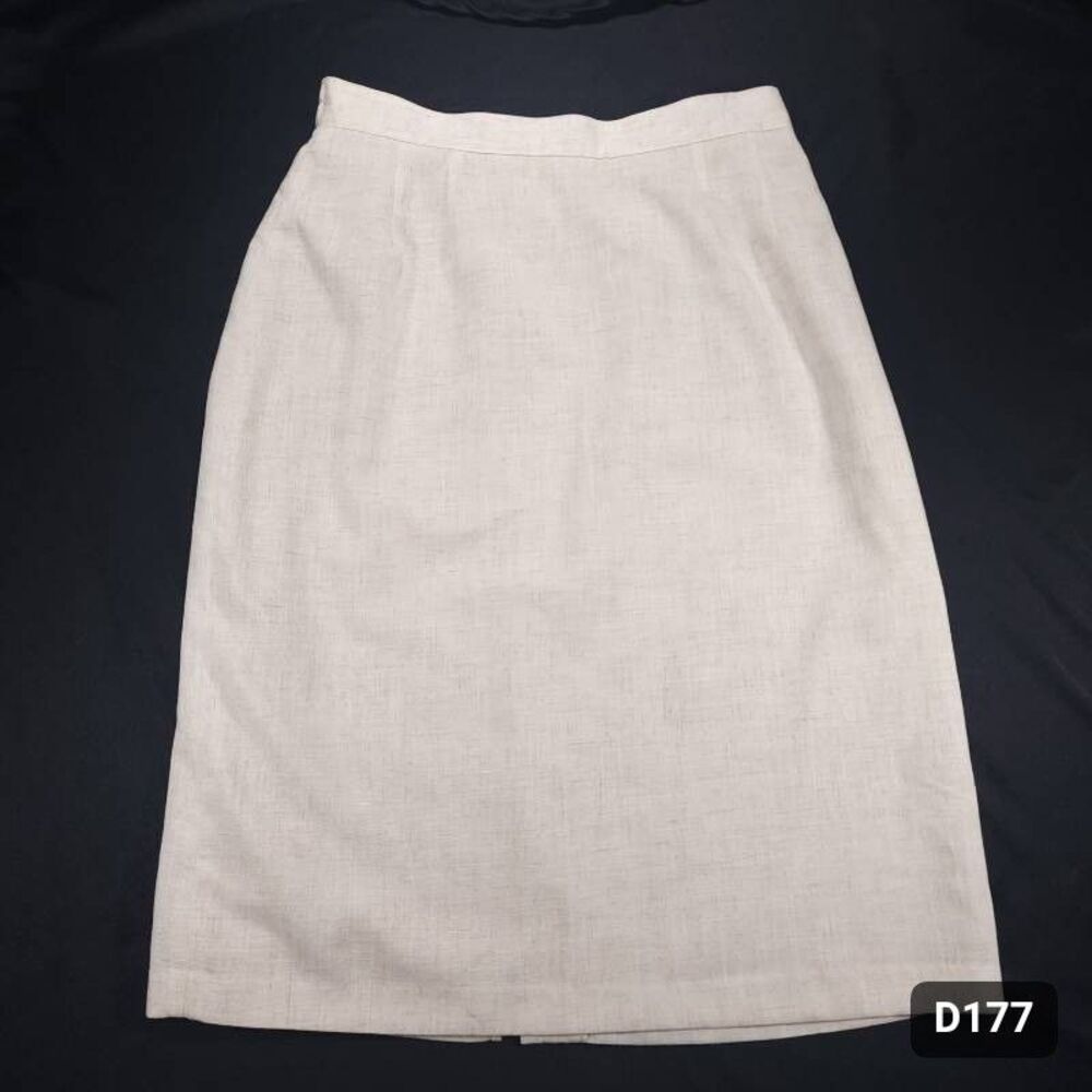 Sag Harbor Classic Knee Length Pencil Skirt Size 16 Cream Good Condition